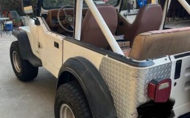 Jeep-Wrangler-1987-White-3