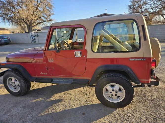 Jeep-Wrangler-1988-7