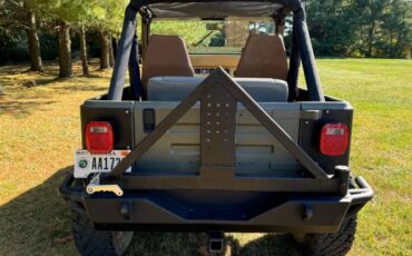 Jeep-Wrangler-1988-7