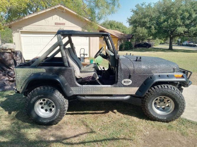 Jeep-Wrangler-1988-Black-14