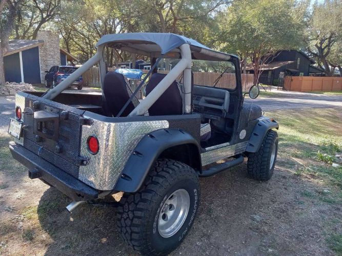 Jeep-Wrangler-1988-Black-22