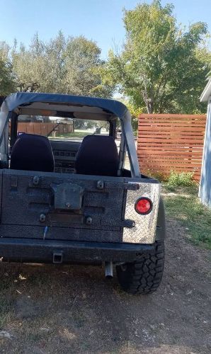Jeep-Wrangler-1988-Black-24