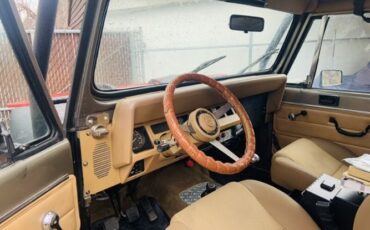 Jeep-Wrangler-1988-Black-Cream-7