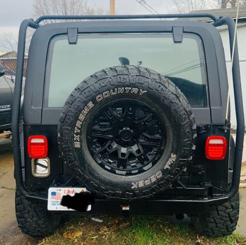 Jeep-Wrangler-1988-Black-Cream-8