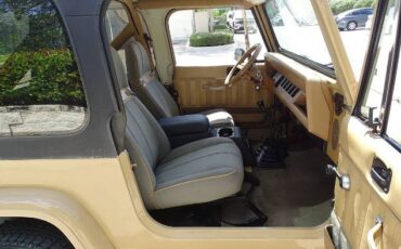 Jeep-Wrangler-1988-Custom-4