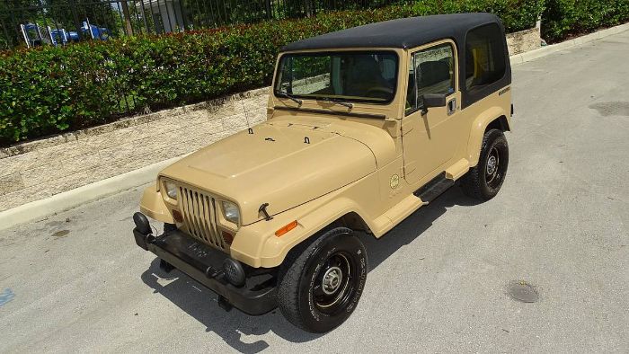 Jeep-Wrangler-1988-Custom-6