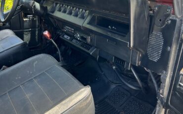 Jeep-Wrangler-1988-SUV-11