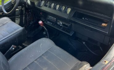 Jeep-Wrangler-1988-SUV-12