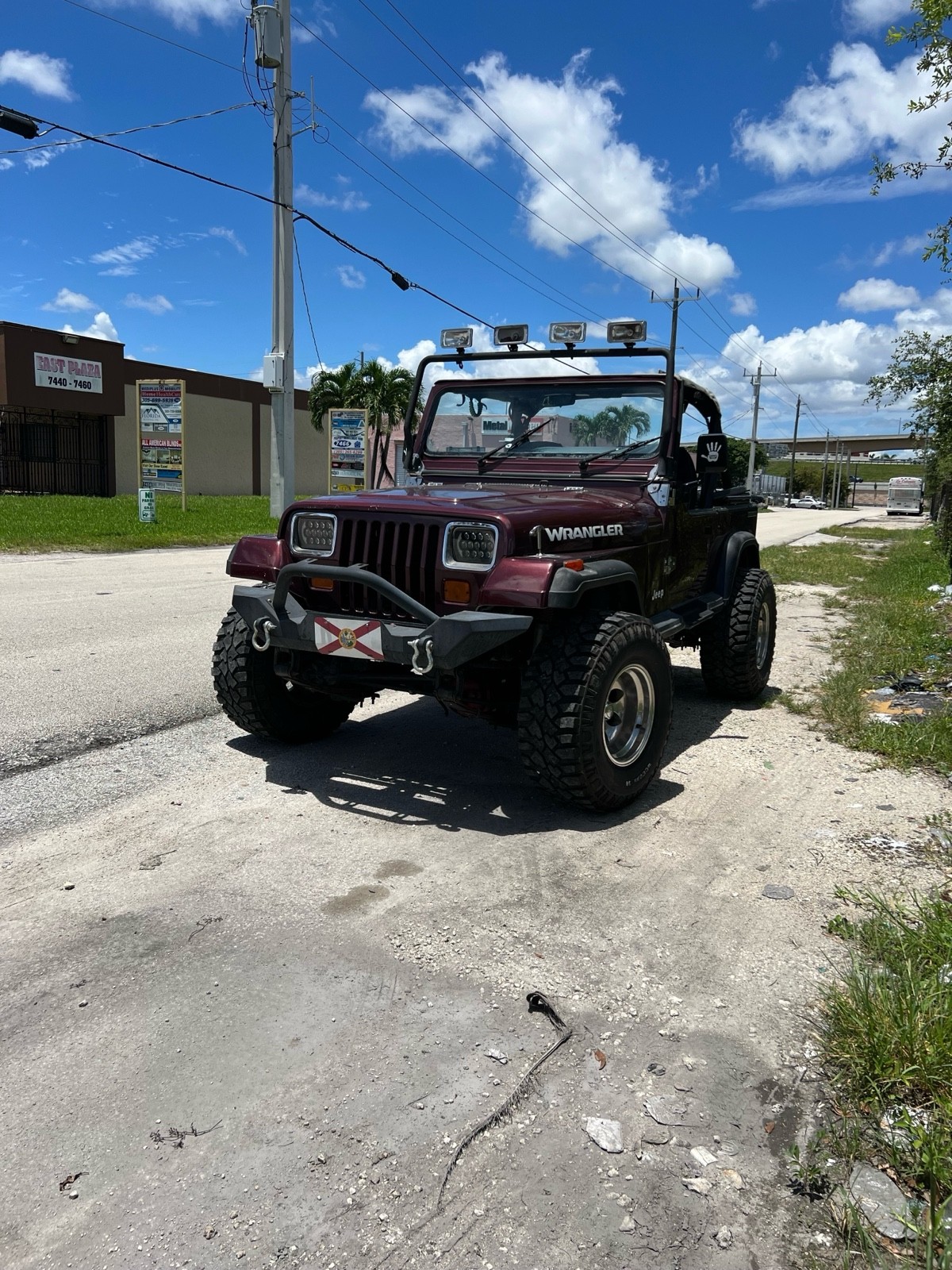 Jeep-Wrangler-1988-SUV-9