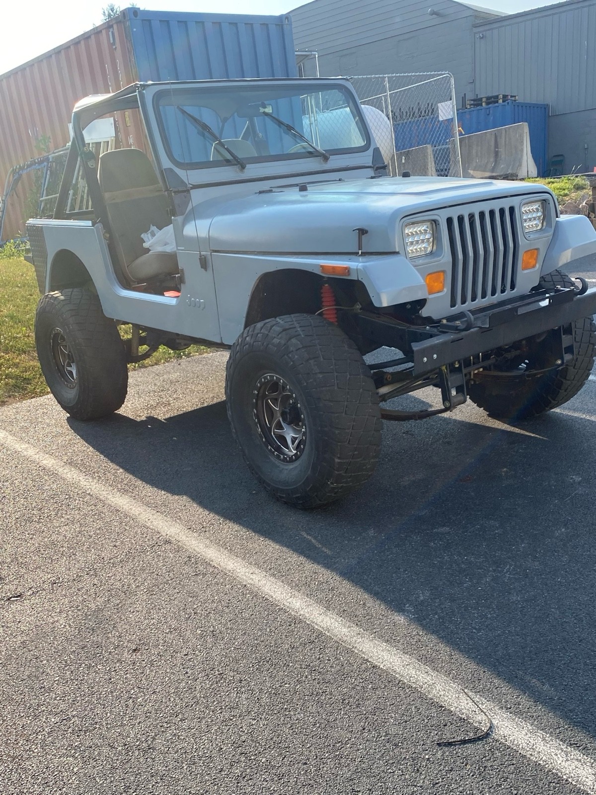 Jeep-Wrangler-1989-2