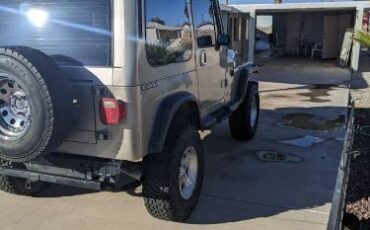 Jeep-Wrangler-1989-6