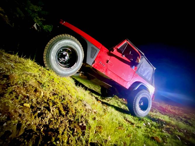 Jeep-Wrangler-1989-Red-8
