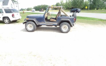 Jeep-Wrangler-1990