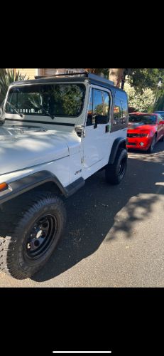Jeep-Wrangler-1991-7