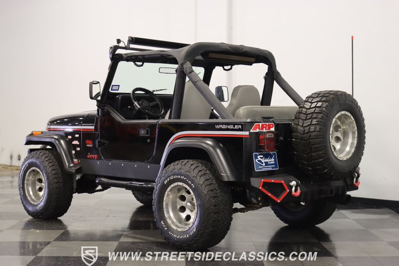 Jeep-Wrangler-1991-Black-Gray-14