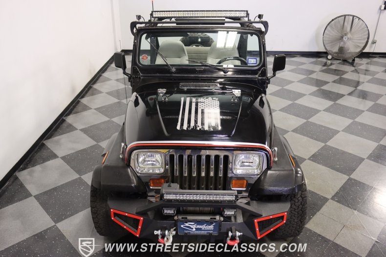 Jeep-Wrangler-1991-Black-Gray-23