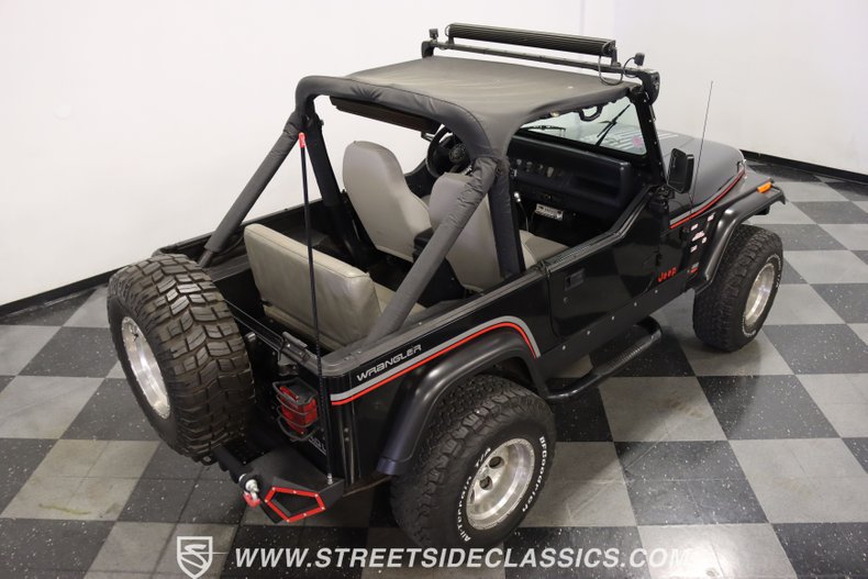 Jeep-Wrangler-1991-Black-Gray-8
