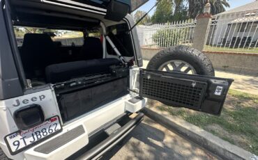 Jeep-Wrangler-1991-SUV-10