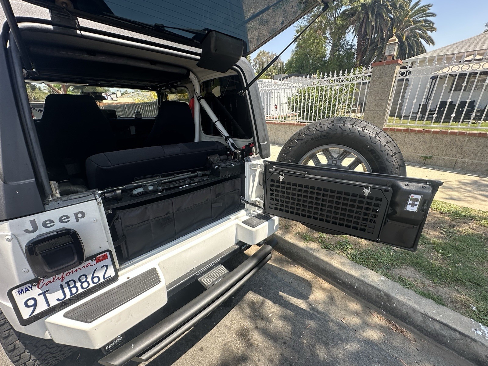 Jeep-Wrangler-1991-SUV-10