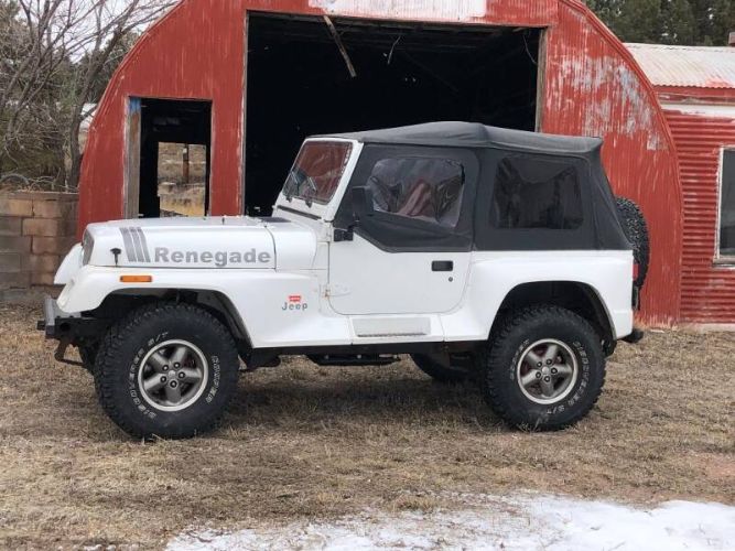 Jeep-Wrangler-1991-White-Red-11