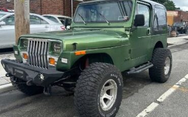 Jeep-Wrangler-1992-Green