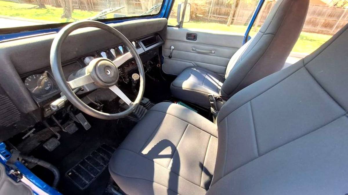 Jeep-Wrangler-1993-blue-12