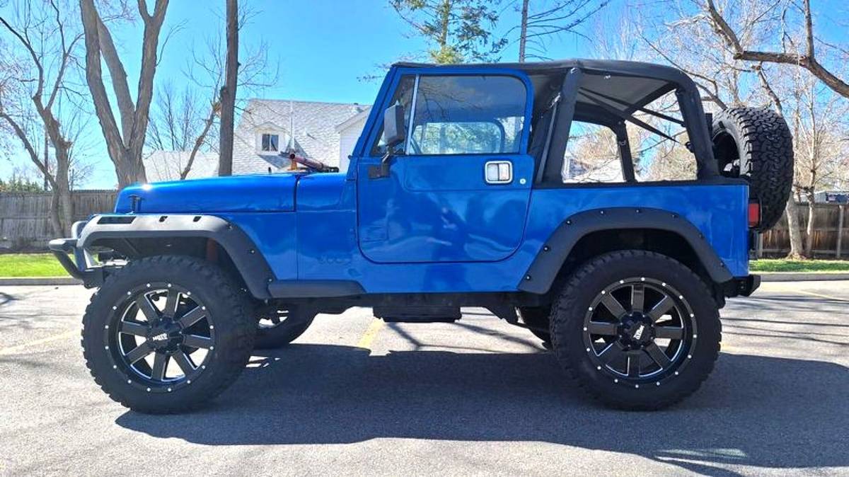 Jeep-Wrangler-1993-blue-5