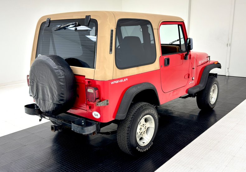 Jeep-Wrangler-1994-Red-Saddle-11