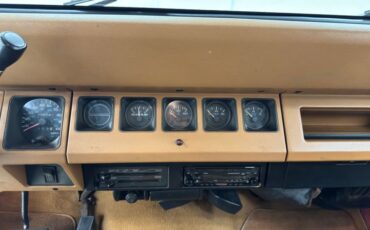 Jeep-Wrangler-1994-Red-Saddle-16
