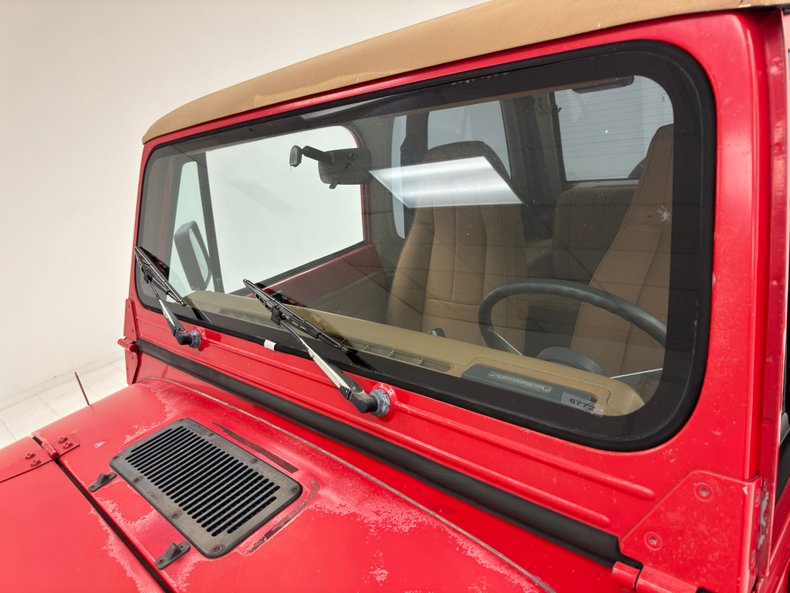 Jeep-Wrangler-1994-Red-Saddle-2