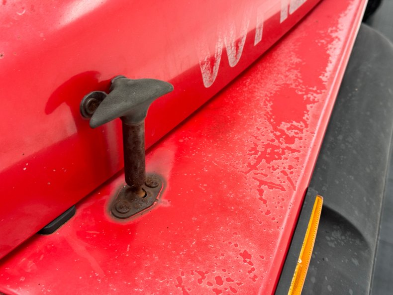 Jeep-Wrangler-1994-Red-Saddle-23