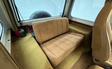 Jeep-Wrangler-1994-Red-Saddle-4