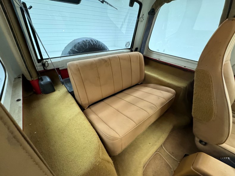 Jeep-Wrangler-1994-Red-Saddle-4