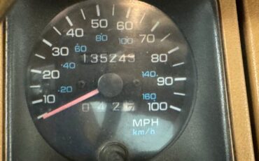 Jeep-Wrangler-1994-Red-Saddle-43