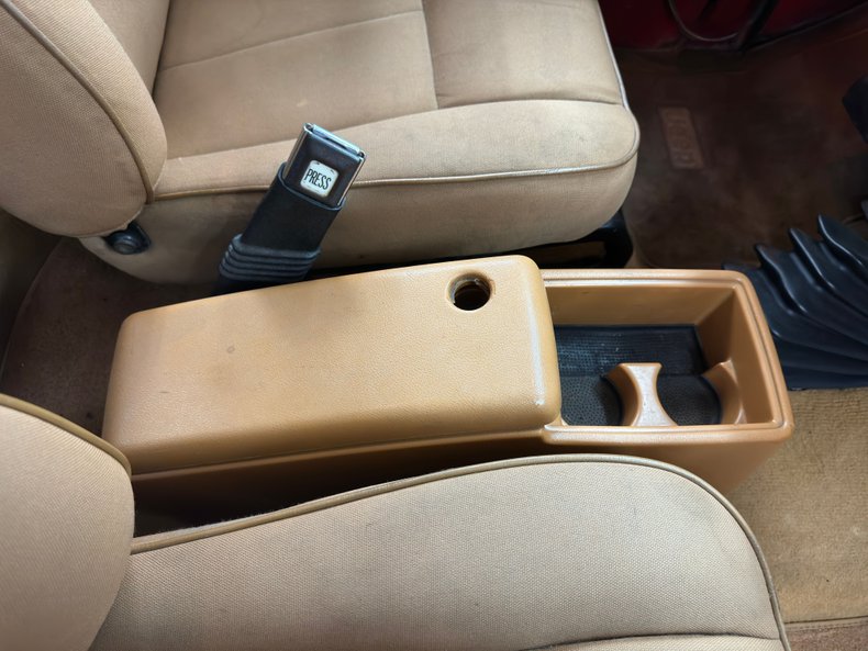 Jeep-Wrangler-1994-Red-Saddle-48