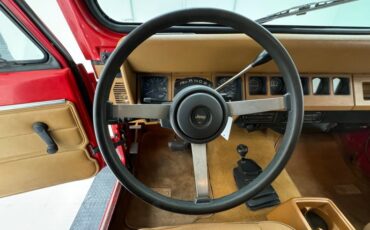 Jeep-Wrangler-1994-Red-Saddle-5