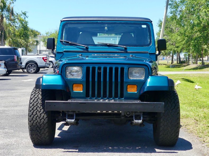 Jeep-Wrangler-1995-Emerald-Green-Metall-Gray-29