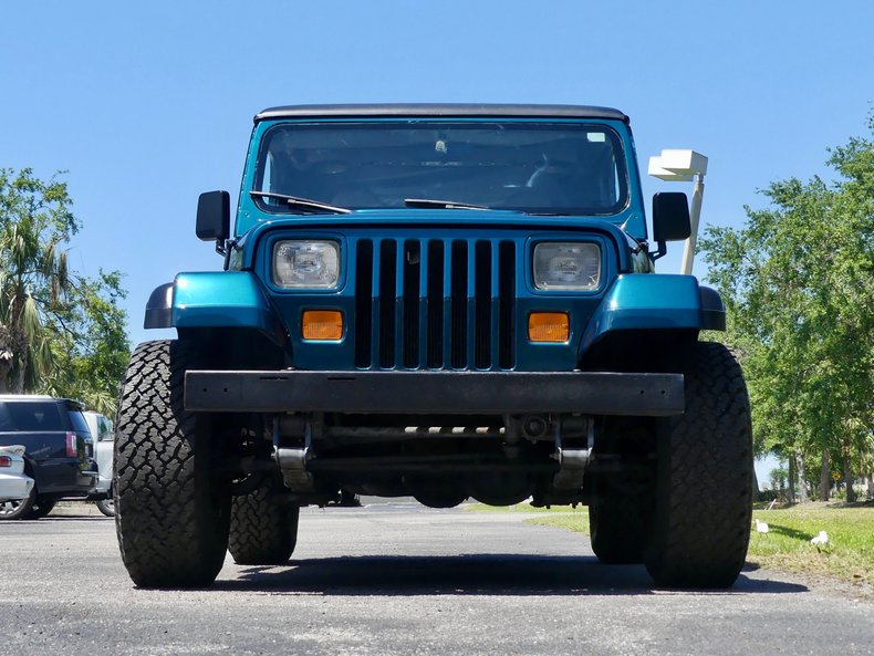 Jeep-Wrangler-1995-Emerald-Green-Metall-Gray-31