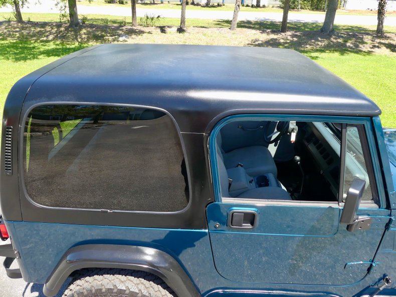 Jeep-Wrangler-1995-Emerald-Green-Metall-Gray-45