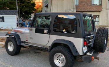 Jeep-Wrangler-yj-1990-silver-2