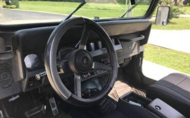 Jeep-Wrangler-yj-1993-green-3