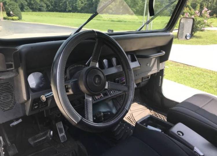 Jeep-Wrangler-yj-1993-green-3