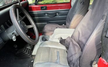 Jeep-Wrangler-yj-1995-red-8
