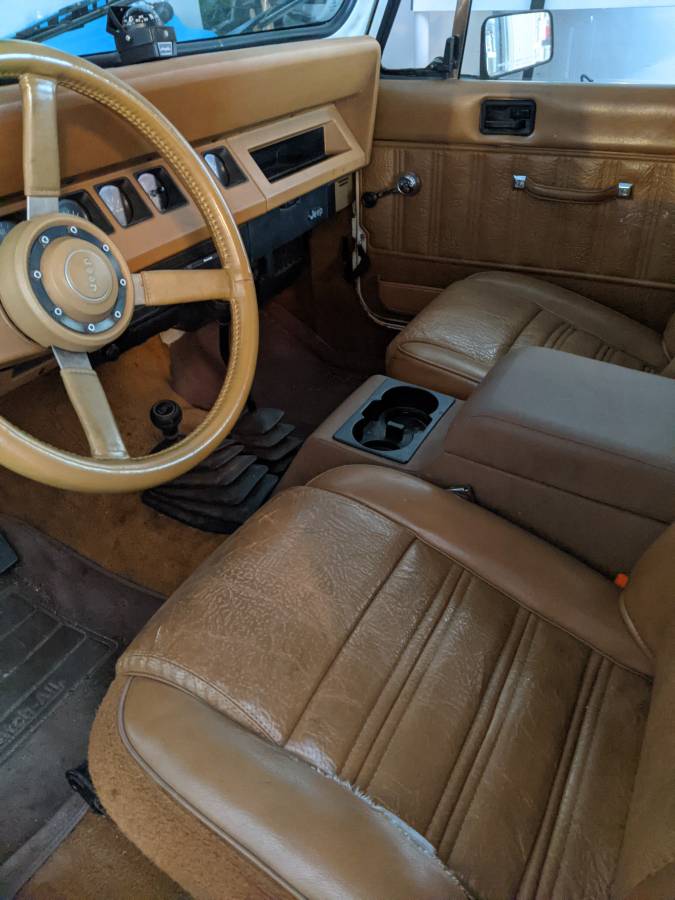 Jeep-Wrangler-yj-laredo-1987-5