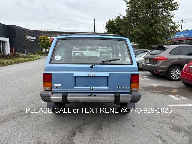 Jeep-cherokee-laredo-4x4-1989-blue-3