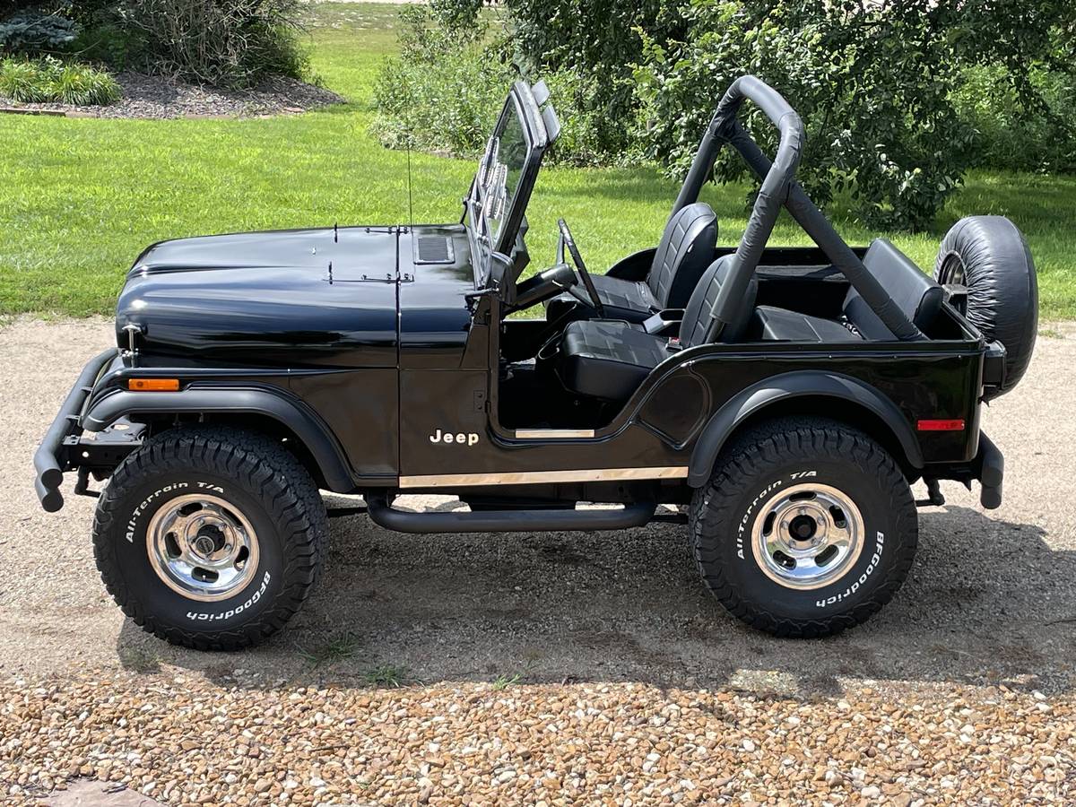Jeep-cj-5-1979-black-5