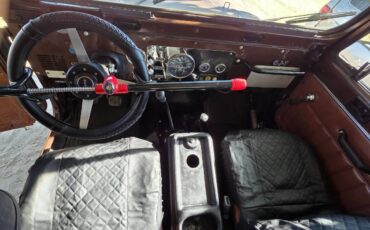 Jeep-cj-7-1982-brown-9