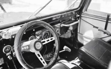 Jeep-cj5-1976-black-3