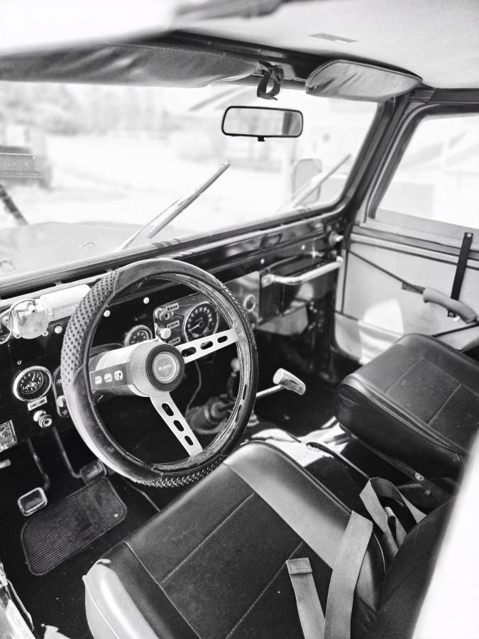 Jeep-cj5-1976-black-3