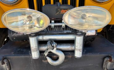 Jeep-cj5-1977-yellow-4